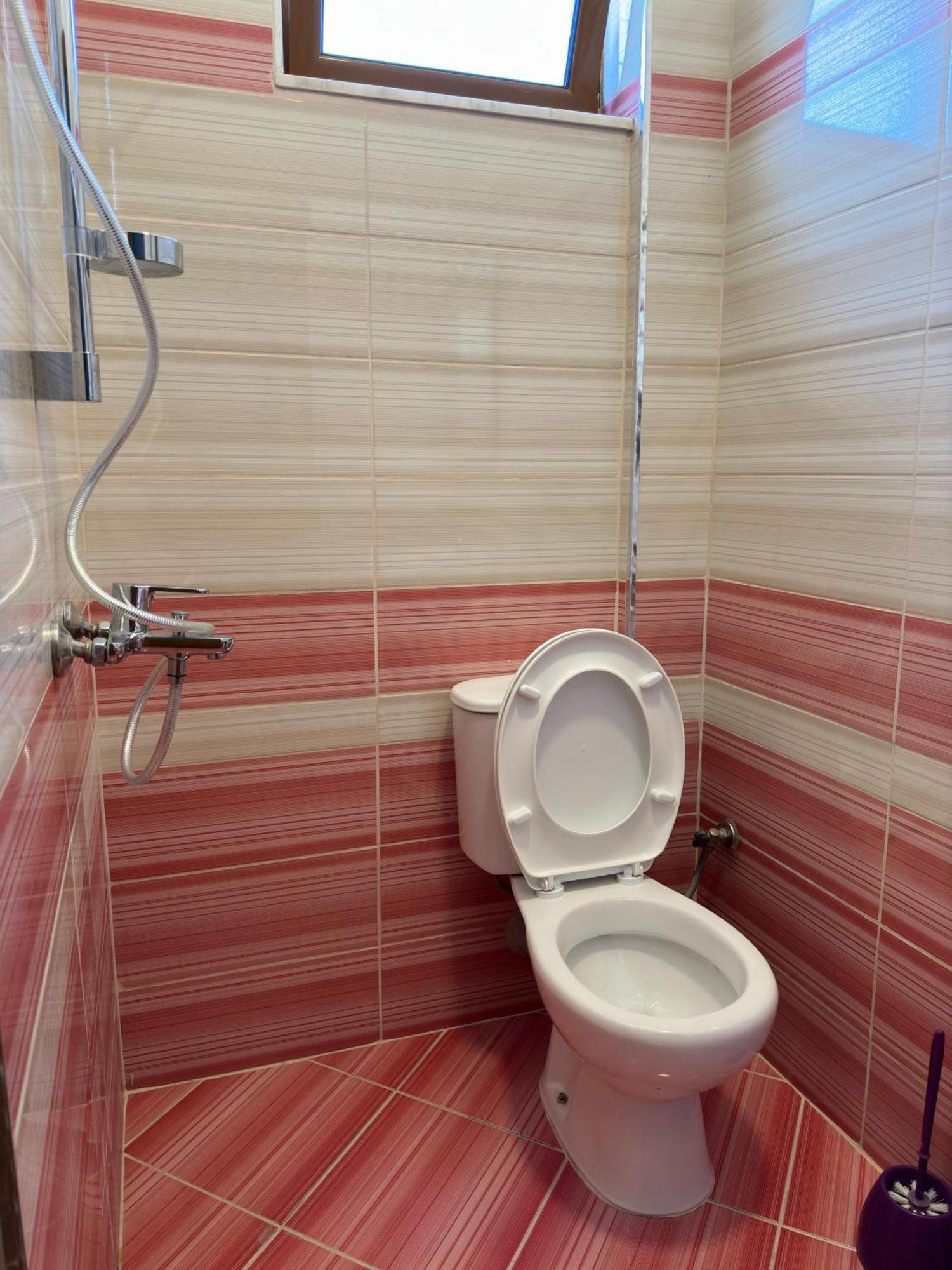 Evelina Ernild Rooms Sarandë Exteriör bild