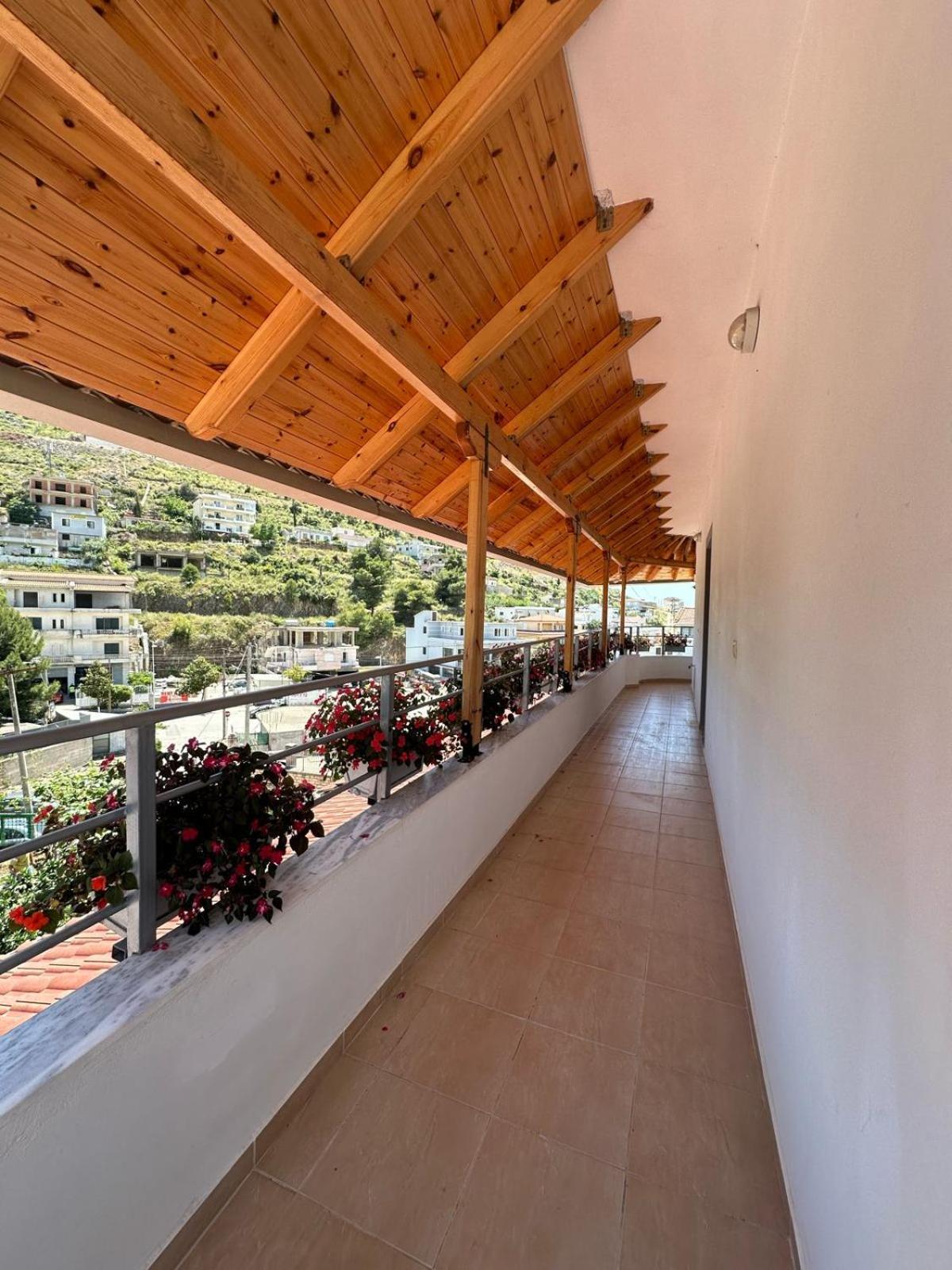Evelina Ernild Rooms Sarandë Exteriör bild